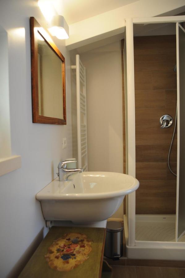 Villetta 56 Blu Yellow And Red Lake View Garden Private Parking By Garda Domus Mea Tremosine Exterior foto